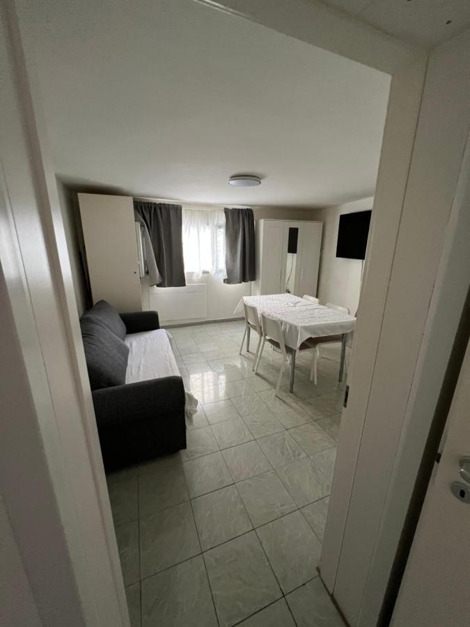 700Mt To Station Venezia,Free Parking, Shuttle Airport Via Napoli 71 Leilighet Mestre Eksteriør bilde